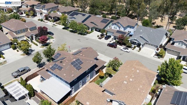2774 Rivers Bend Cir, Livermore, CA 94550