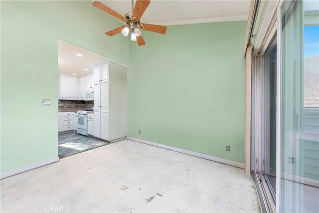 9952 Sepulveda 5, San Fernando, CA 91345