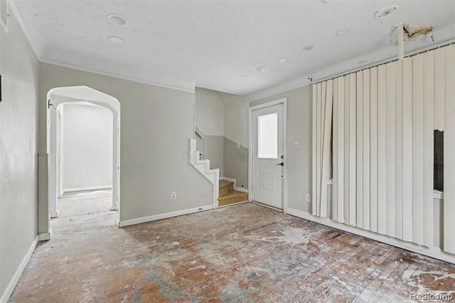 25974 Powers Avenue, Dearborn Heights, MI 48125