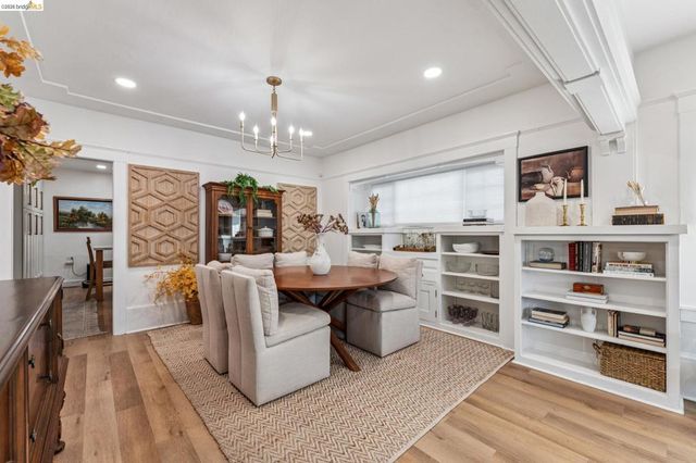 1720 Auseon Ave, Oakland, CA 94621