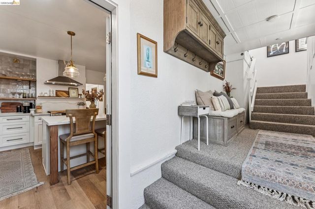 1720 Auseon Ave, Oakland, CA 94621