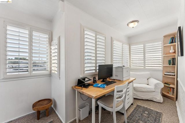 1720 Auseon Ave, Oakland, CA 94621