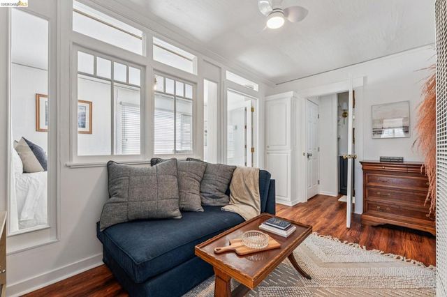 1720 Auseon Ave, Oakland, CA 94621