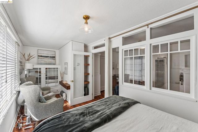 1720 Auseon Ave, Oakland, CA 94621