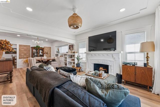 1720 Auseon Ave, Oakland, CA 94621