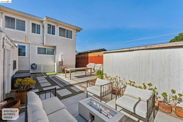 1720 Auseon Ave, Oakland, CA 94621