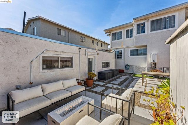 1720 Auseon Ave, Oakland, CA 94621