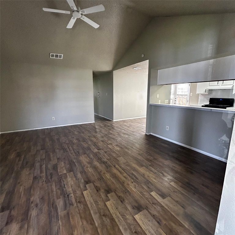 6603 Deatonhill DR B, Austin, TX 78745