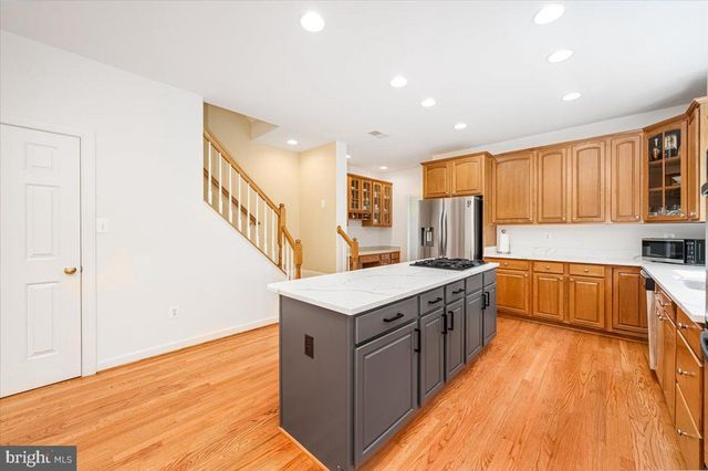 15205 LIONS DEN RD, Burtonsville, MD 20866