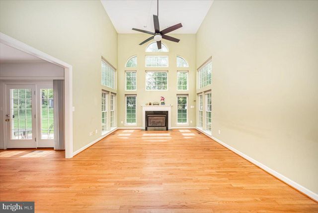 15205 LIONS DEN RD, Burtonsville, MD 20866