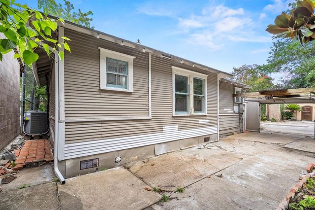304 Bomar Street, Houston, TX 77006