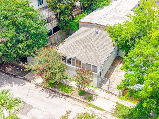 304 Bomar Street, Houston, TX 77006