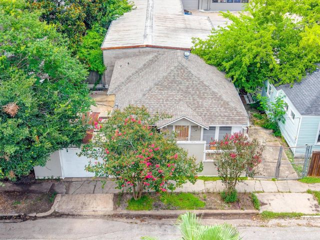 304 Bomar Street, Houston, TX 77006