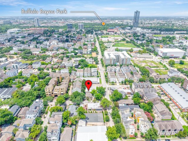 304 Bomar Street, Houston, TX 77006
