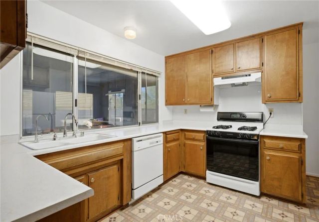 615 Kerilyn Lane, Hemet, CA 92544