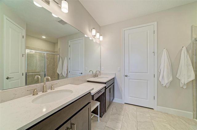 16112 ISOLA PLACE, Bradenton, FL 34211