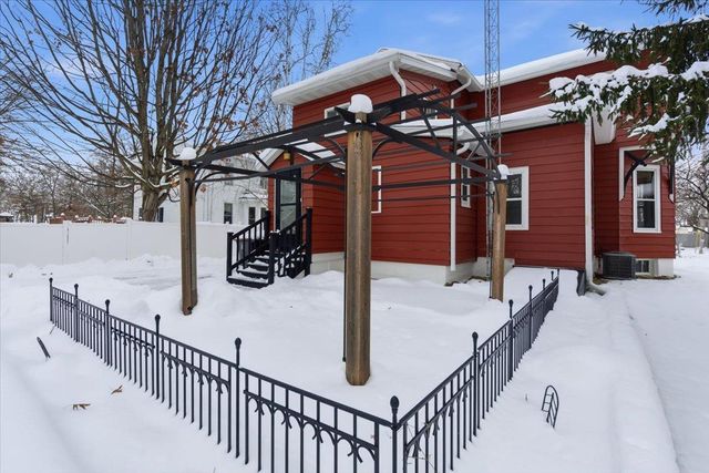 119 N 2nd Street, Evansville, WI 53536