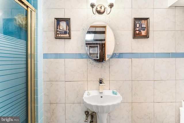 328 COOPER AVE, Oaklyn, NJ 08107