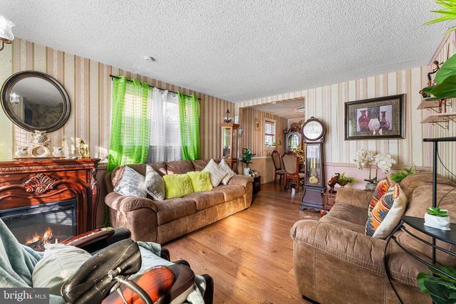 328 COOPER AVE, Oaklyn, NJ 08107