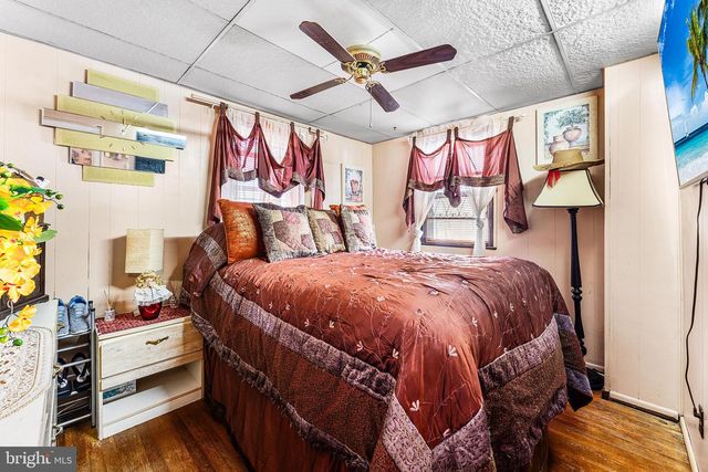 328 COOPER AVE, Oaklyn, NJ 08107