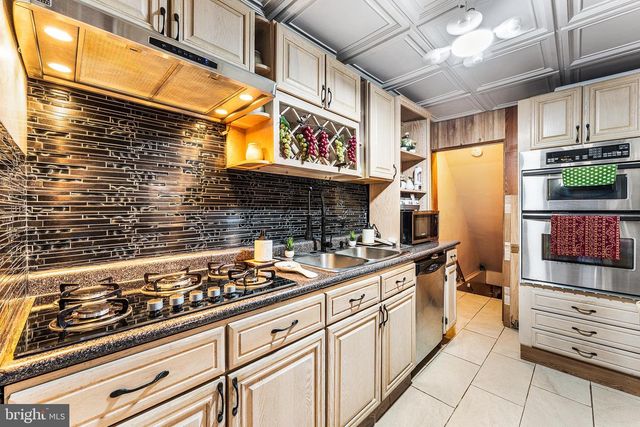 328 COOPER AVE, Oaklyn, NJ 08107