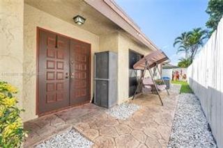 7433 SW 13TH Street SW, North Lauderdale, FL 33068