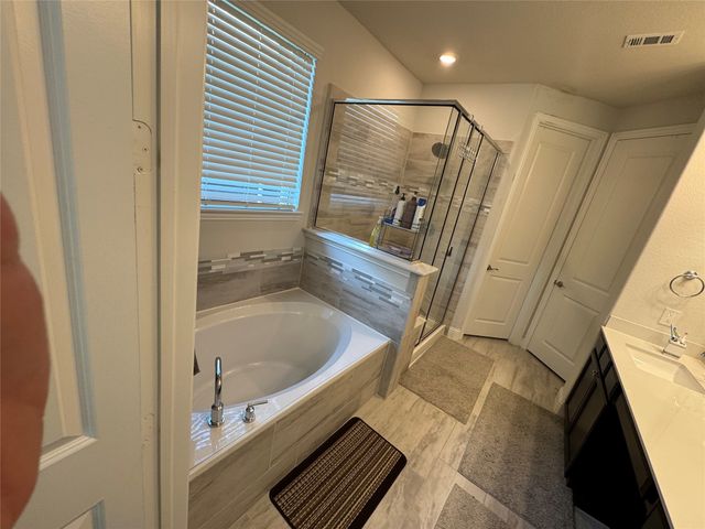 7213 Bronco Bluff, Sachse, TX 75048