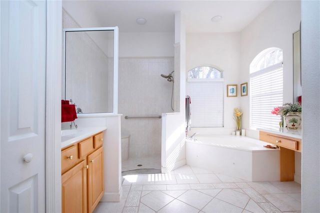 8532 EAGLE PRESERVE WAY, Sarasota, FL 34241