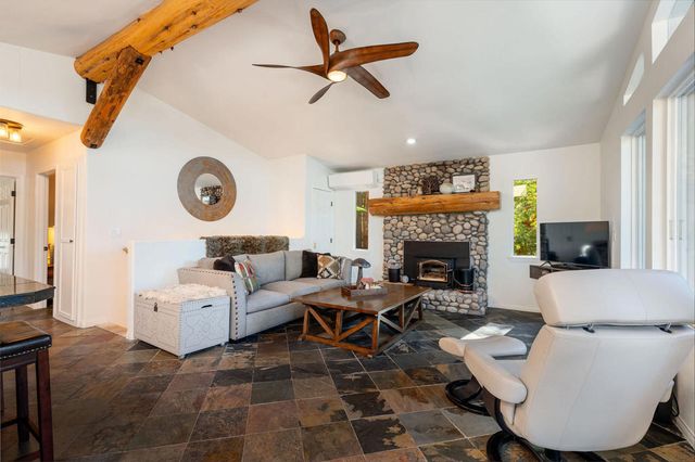 25275 Norwood Drive, Idyllwild, CA 92549