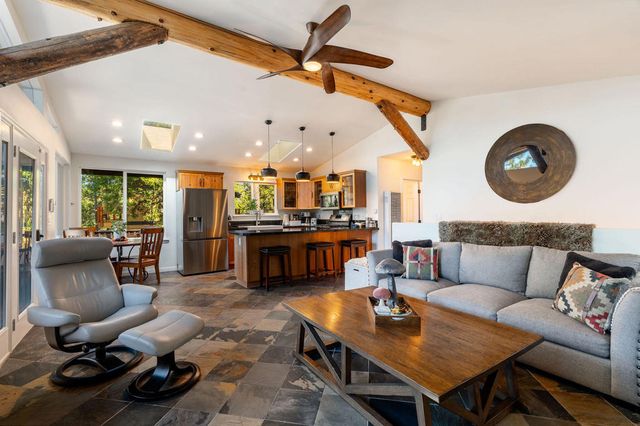 25275 Norwood Drive, Idyllwild, CA 92549