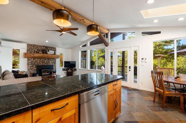 25275 Norwood Drive, Idyllwild, CA 92549