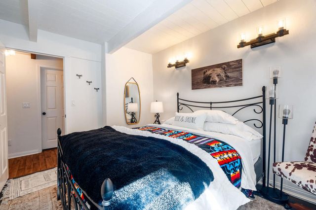 25275 Norwood Drive, Idyllwild, CA 92549