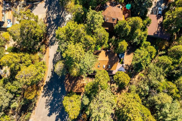 25275 Norwood Drive, Idyllwild, CA 92549