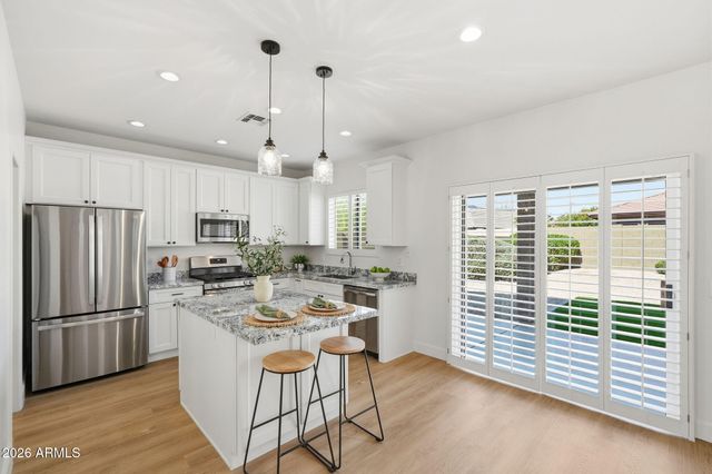 3824 W Rushmore Drive, Anthem, AZ 85086