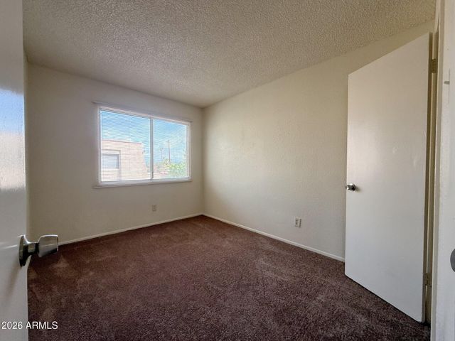 5039 N 39TH Lane, Phoenix, AZ 85019