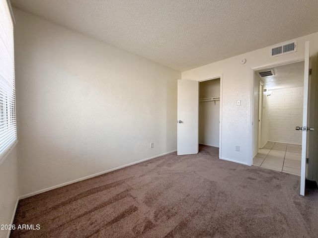 5039 N 39TH Lane, Phoenix, AZ 85019