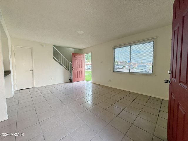 5039 N 39TH Lane, Phoenix, AZ 85019