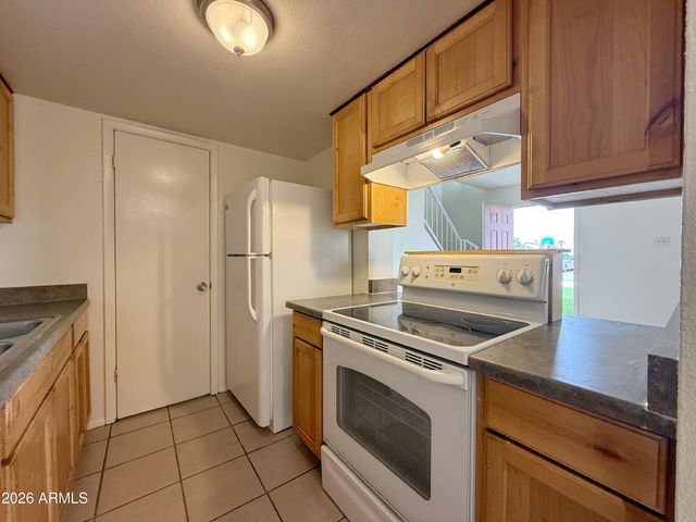 5039 N 39TH Lane, Phoenix, AZ 85019