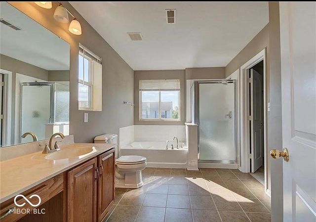 11217 Candice Drive, Fishers, IN 46038