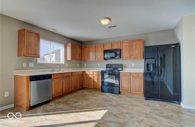 11217 Candice Drive, Fishers, IN 46038