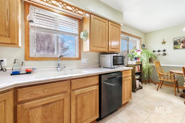 213 Sage Road West, Jerome, ID 83338