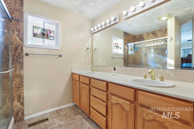 213 Sage Road West, Jerome, ID 83338