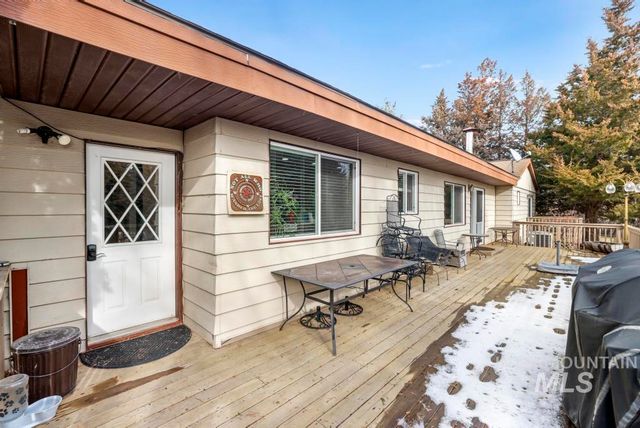 213 Sage Road West, Jerome, ID 83338