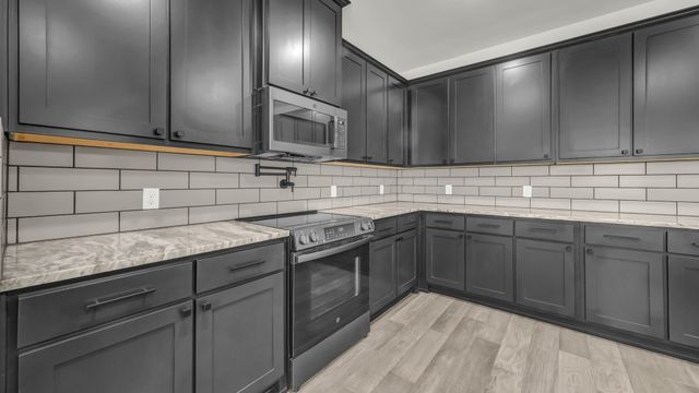 139 Sedona Creek Court, Poolville, TX 76487