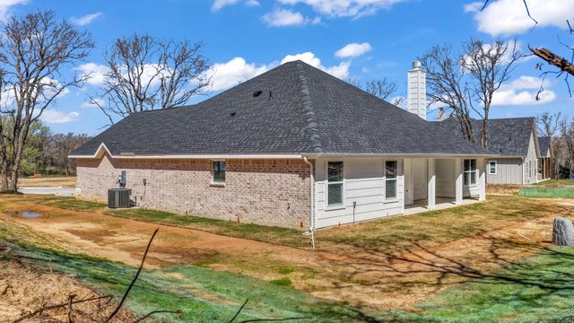 139 Sedona Creek Court, Poolville, TX 76487