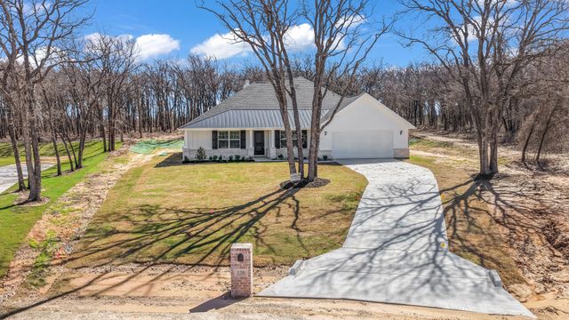 139 Sedona Creek Court, Poolville, TX 76487