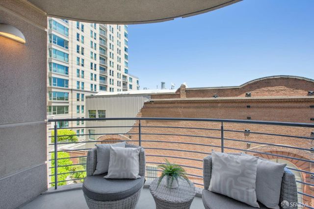 229 Brannan Street 2C, San Francisco, CA 94107