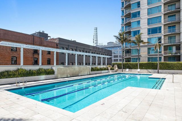 229 Brannan Street 2C, San Francisco, CA 94107