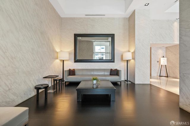 229 Brannan Street 2C, San Francisco, CA 94107