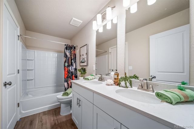10124 Salem Court, Commerce City, CO 80022